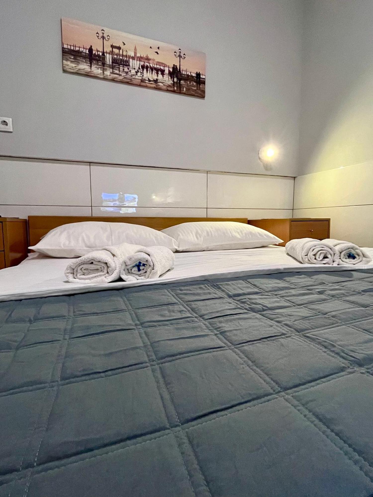 Flow House Aparthotel Novi Sad Bagian luar foto